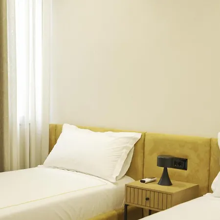 Sketch Aparthotel 3*