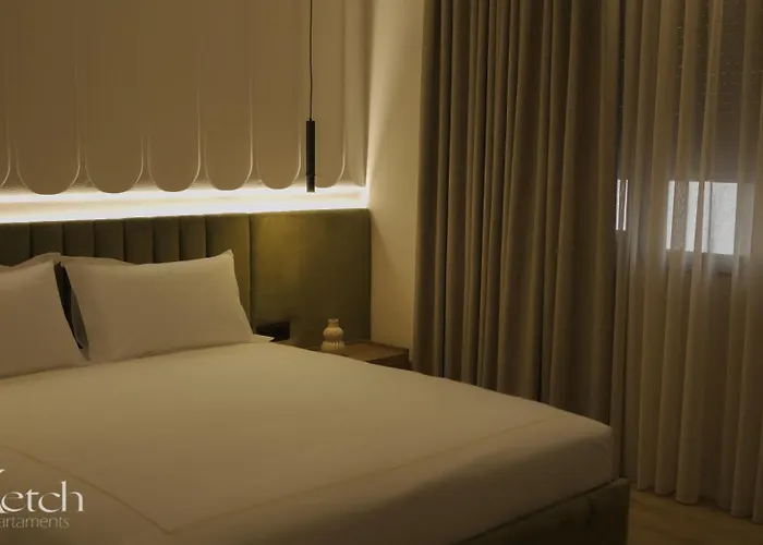 アパートホテル Sketch ドゥラス