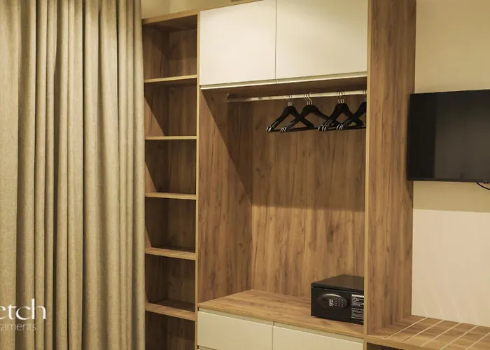 アパートホテル Sketch ドゥラス