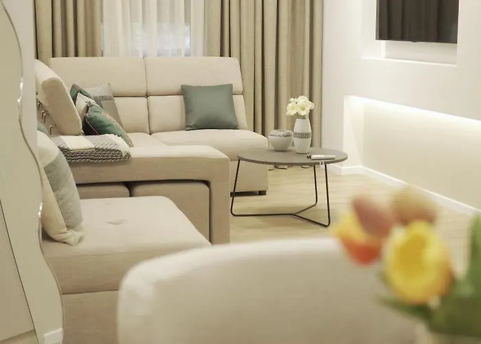 Sketch アパートホテル ドゥラス